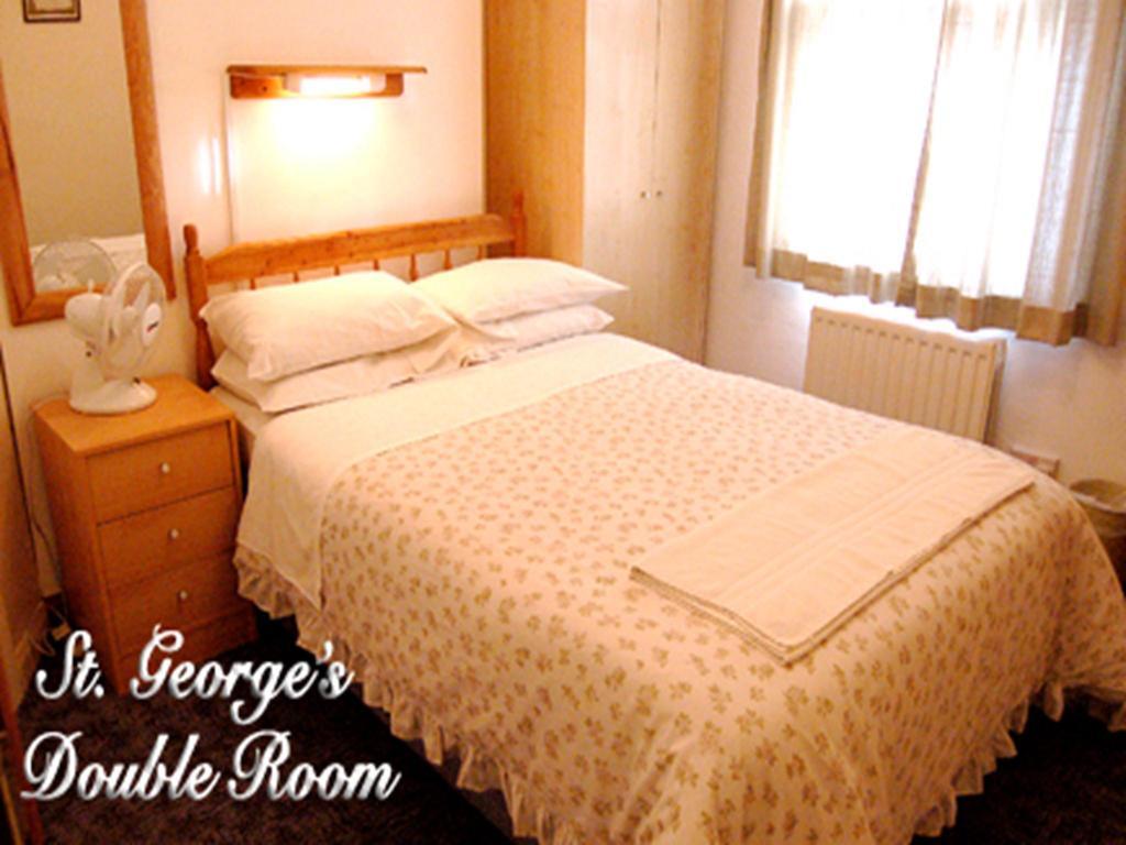 St. George'S Lodge Kingston upon Thames  Rom bilde